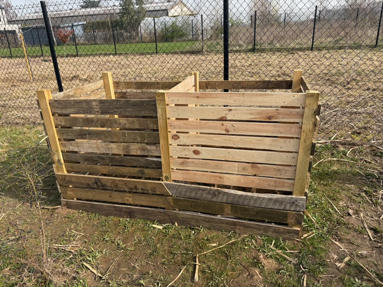 compostbak-20260307122518.jpg